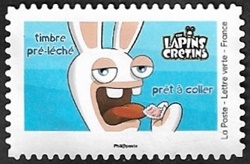 Lapin crétin léchant un timbre